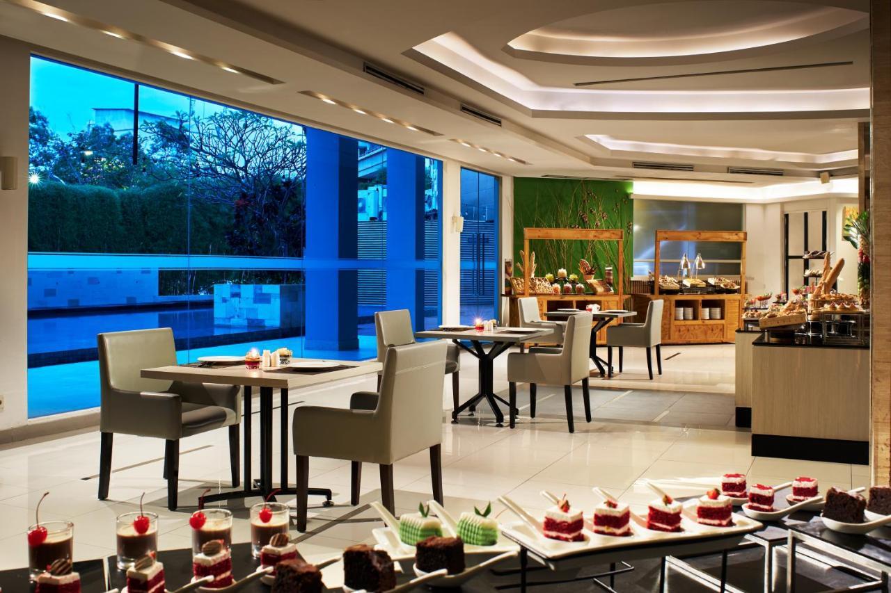 El Hotel จาการ์ตา ภายนอก รูปภาพ