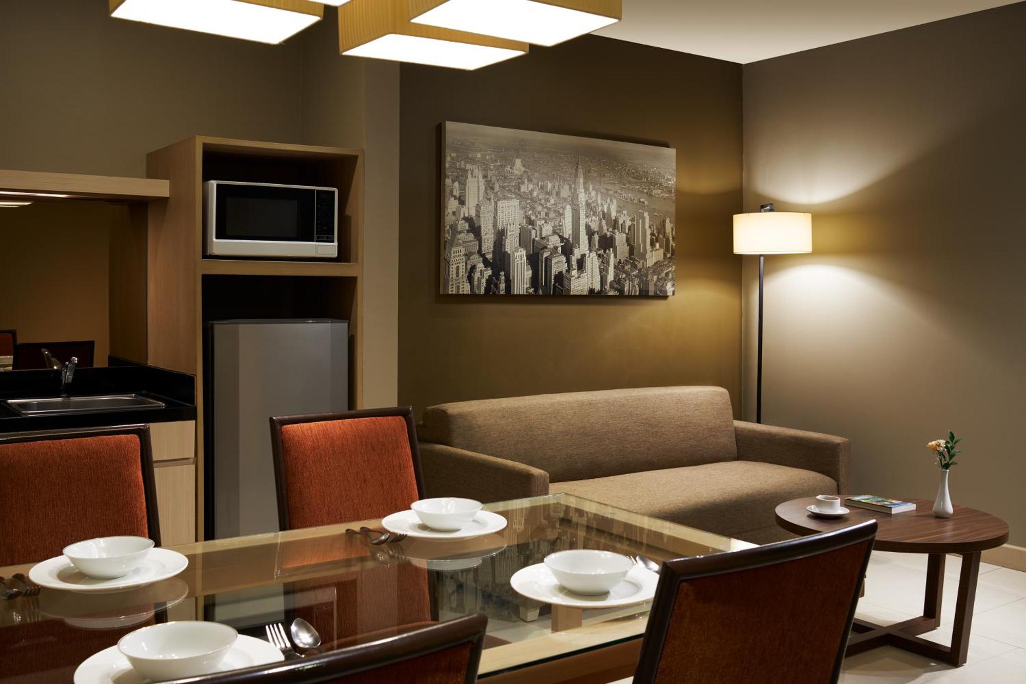 El Hotel จาการ์ตา ภายนอก รูปภาพ