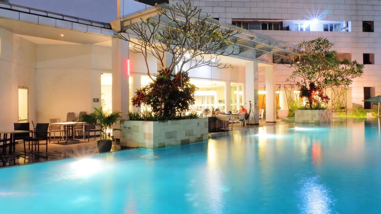 El Hotel จาการ์ตา ภายนอก รูปภาพ