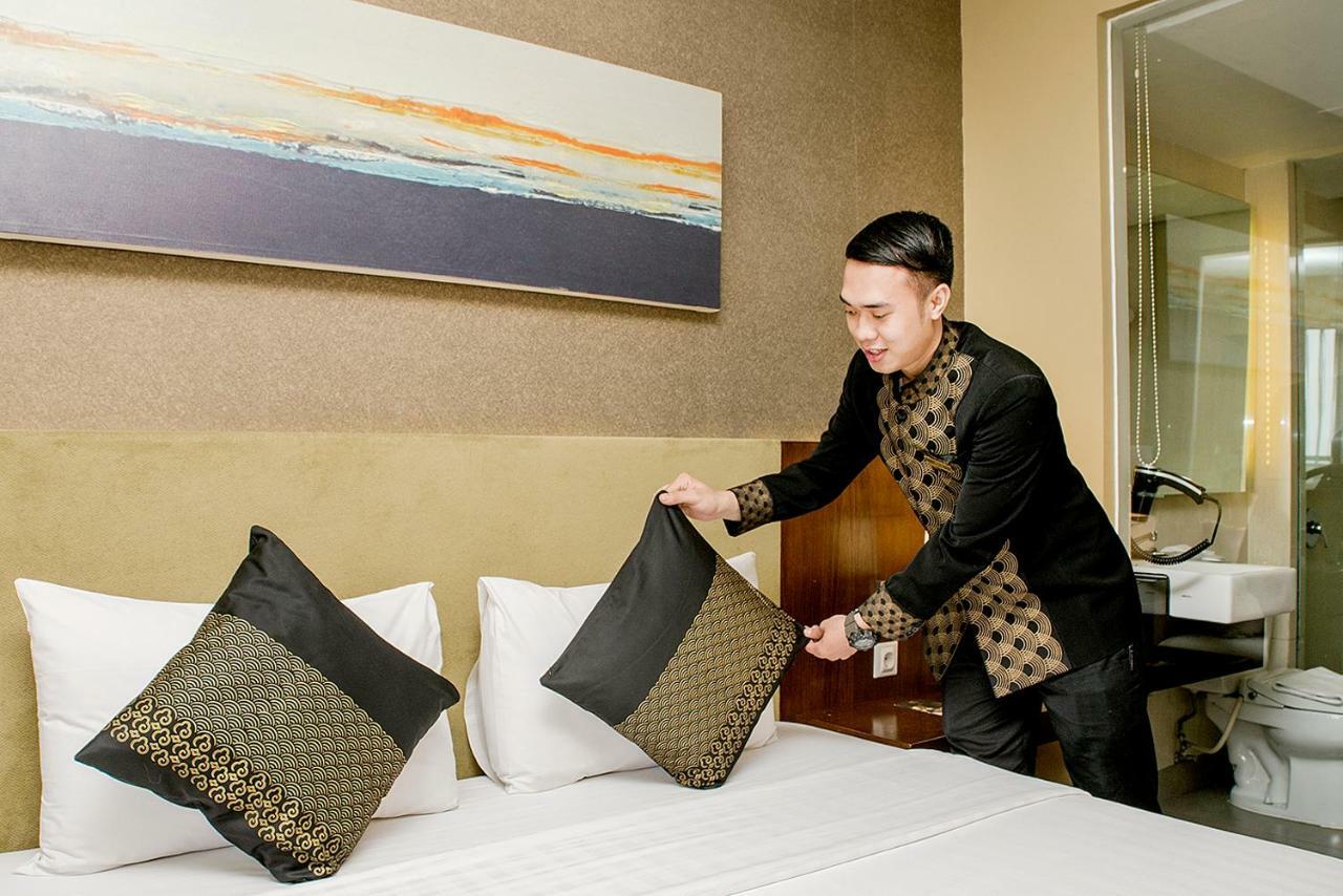 El Hotel จาการ์ตา ภายนอก รูปภาพ