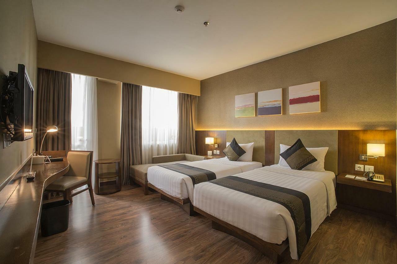El Hotel จาการ์ตา ภายนอก รูปภาพ